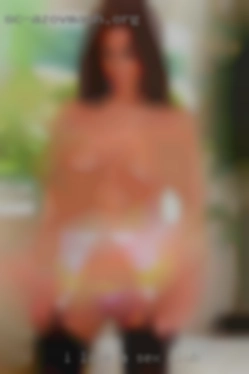 I love making a sex club women reach orgasm.